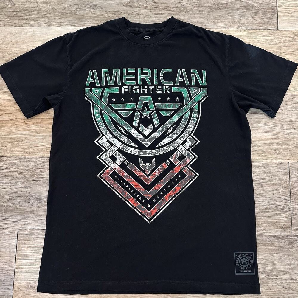 American Fighter Mens Large Training T Shirt UFC MMA Gym Workout EUC Seal Beach